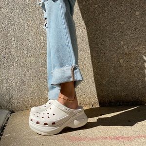 NWT Platform Crocs